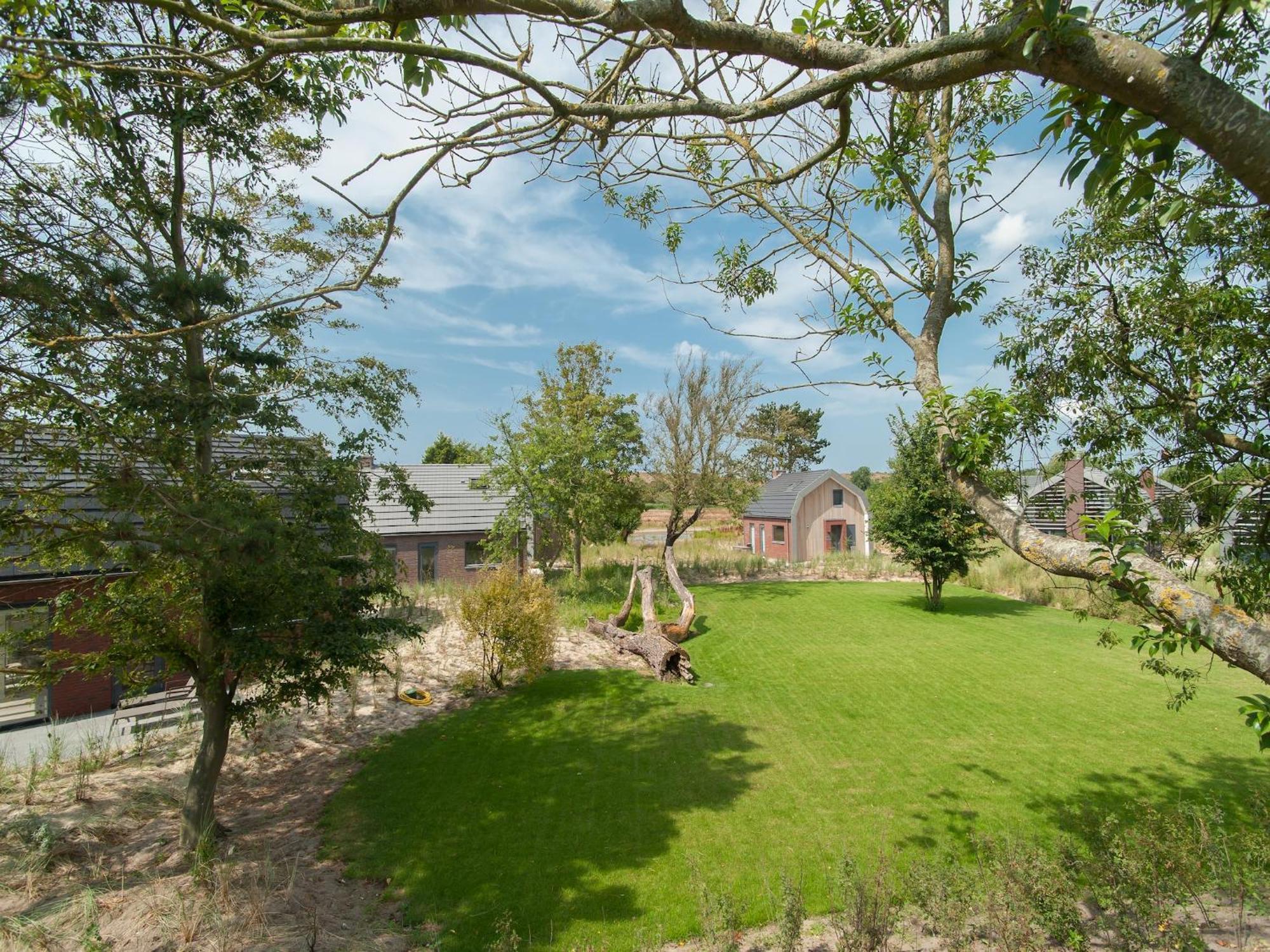 Beautiful Villa With Sauna Near The Sea Egmond aan den Hoef Exterior photo